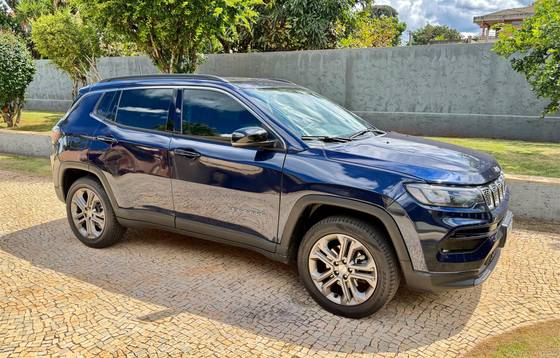 JEEP COMPASS 1.3 T270 TURBO FLEX LONGITUDE AT6 JEEP COMPASS 1.3 T270 TURBO FLEX LONGITUDE AT6
